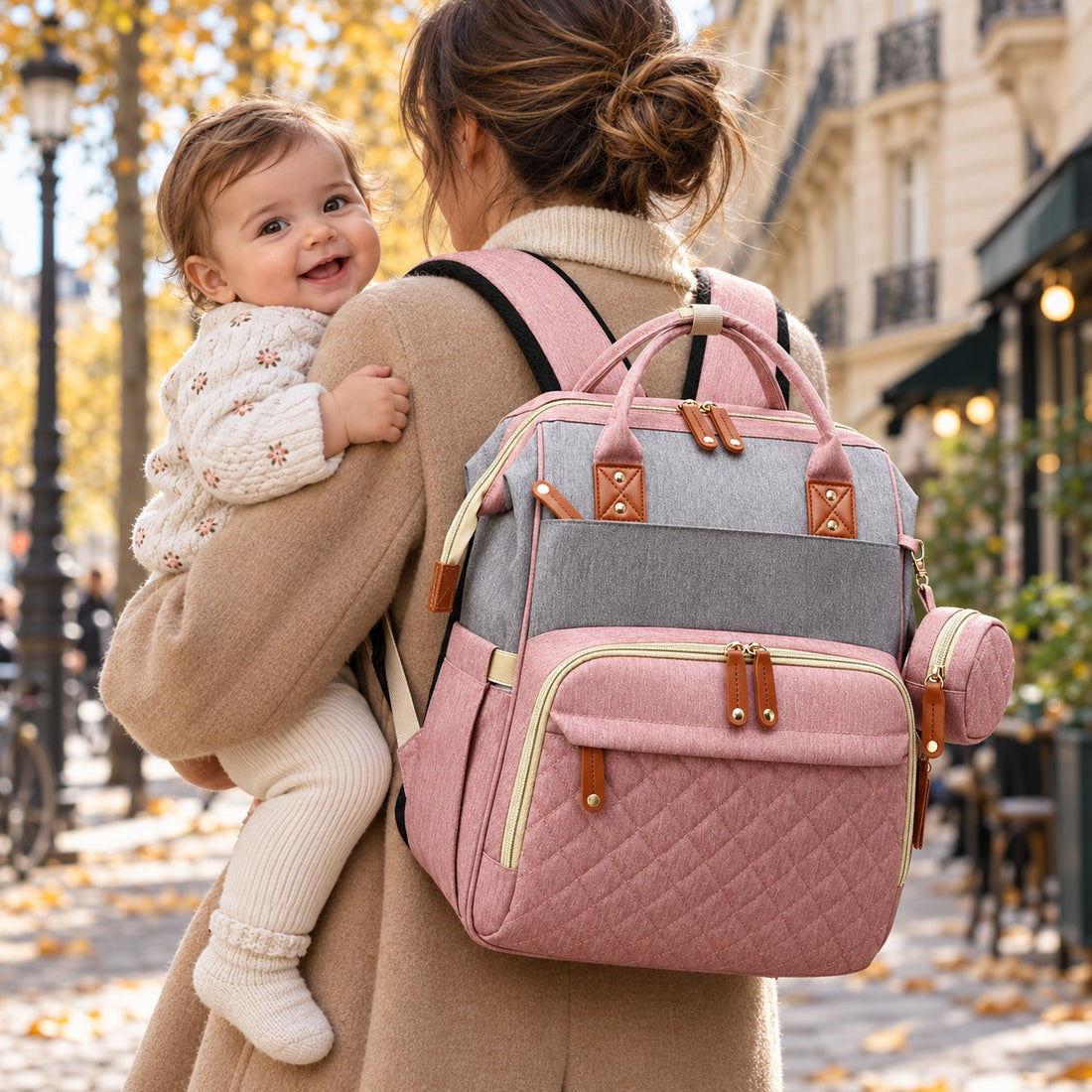 Les deux mains restent libres